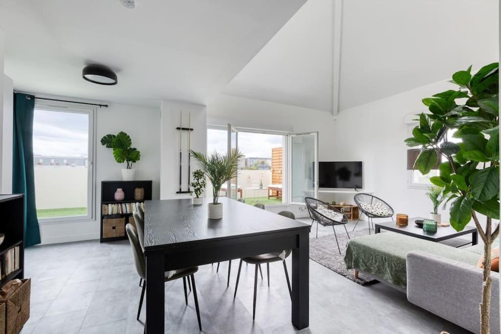 Premium Flat 6 People With Billard And Terrace Stade De France Saint-Denis  Extérieur photo