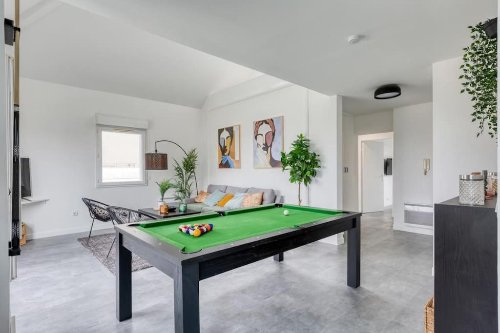 Premium Flat 6 People With Billard And Terrace Stade De France Saint-Denis  Extérieur photo